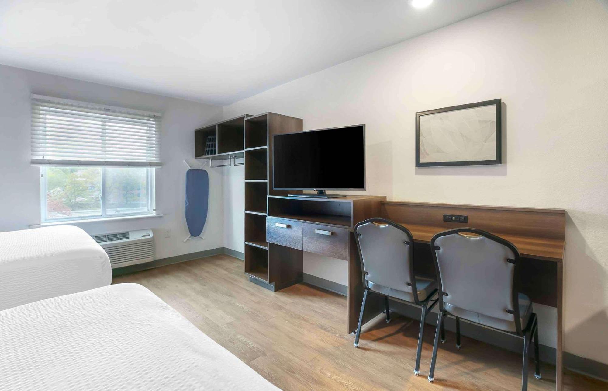 Extended Stay America Select Suites - Tampa - Brandon - East Heartland Buitenkant foto
