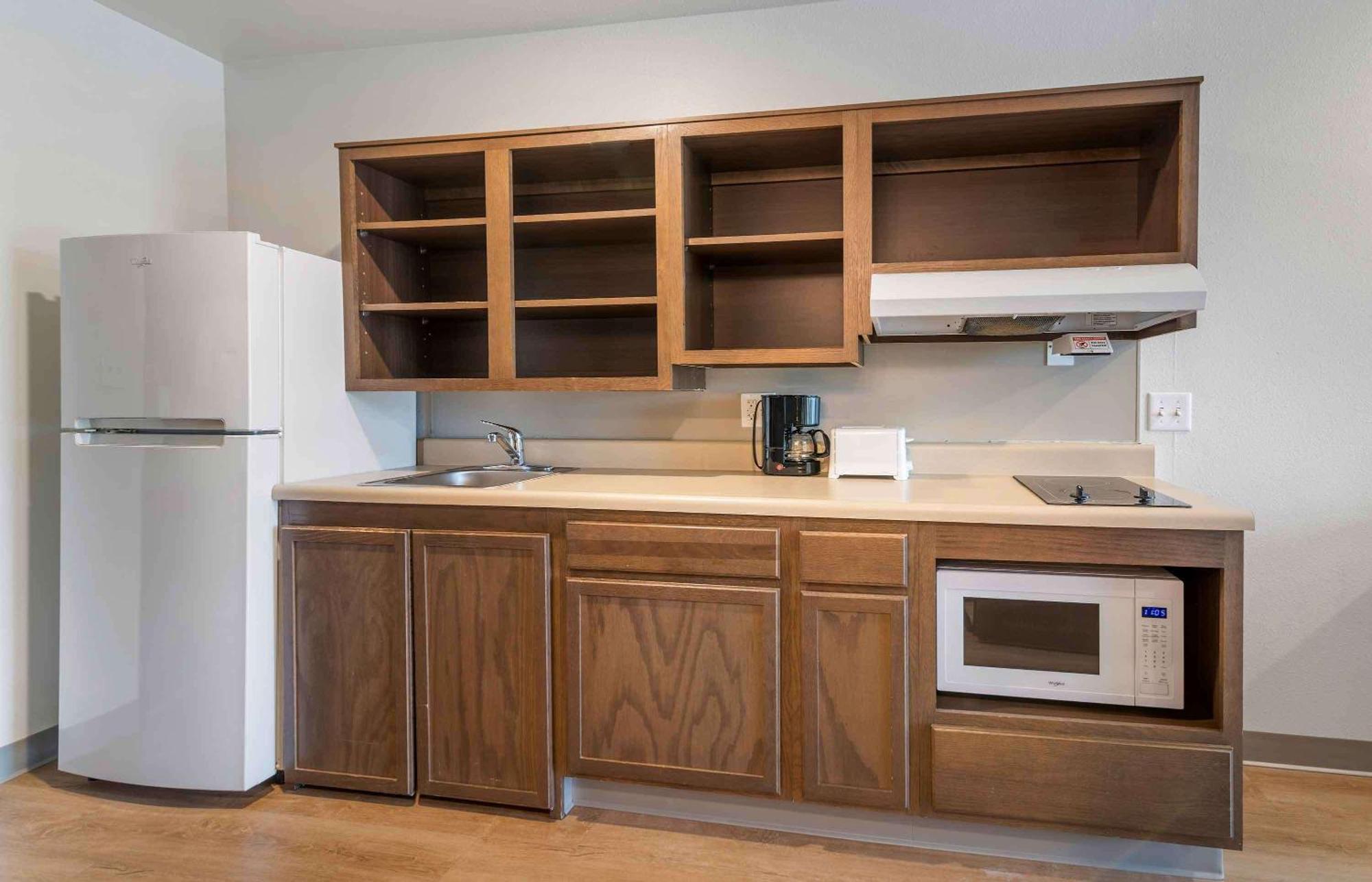Extended Stay America Select Suites - Tampa - Brandon - East Heartland Buitenkant foto
