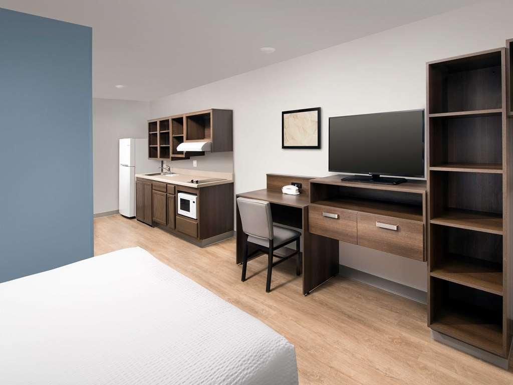 Extended Stay America Select Suites - Tampa - Brandon - East Heartland Kamer foto